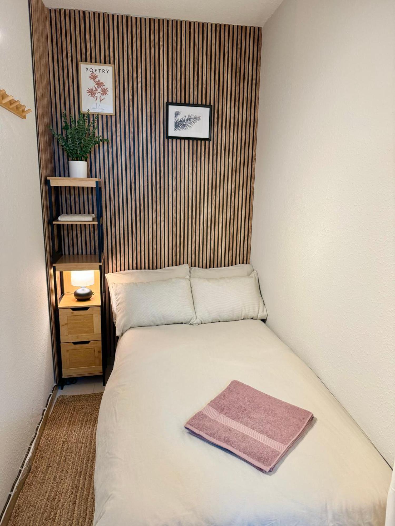 Apartamento Completo Junto A La Playa Салоу Екстериор снимка