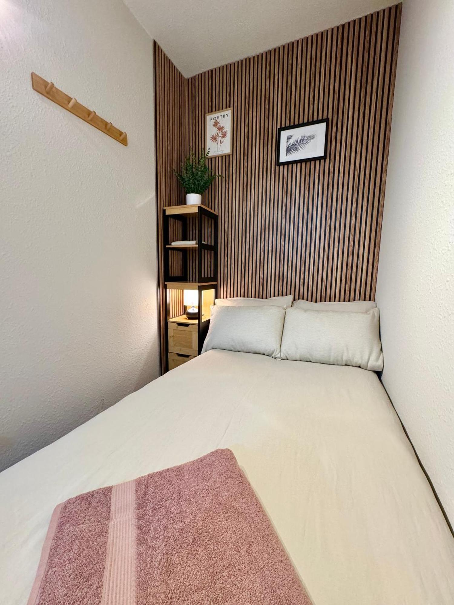 Apartamento Completo Junto A La Playa Салоу Екстериор снимка