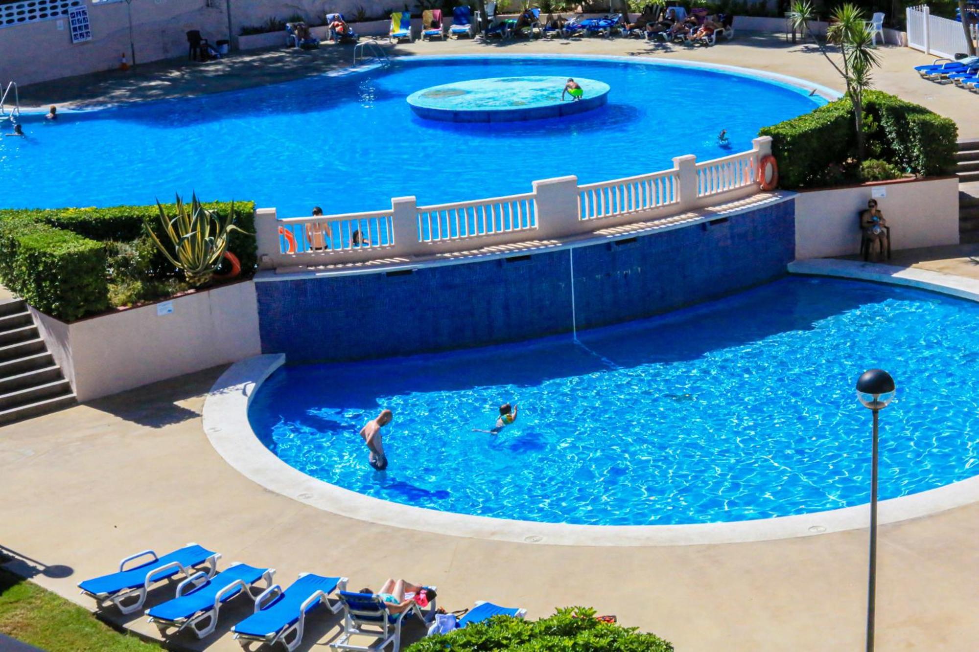 Apartamento Completo Junto A La Playa Салоу Екстериор снимка