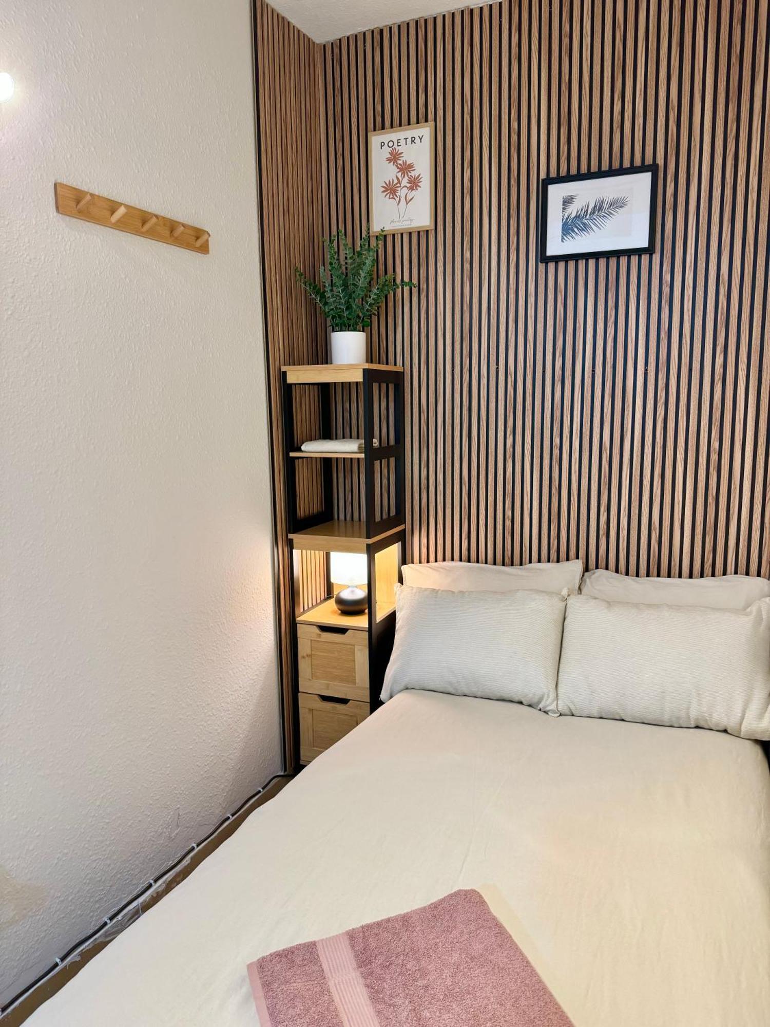 Apartamento Completo Junto A La Playa Салоу Екстериор снимка