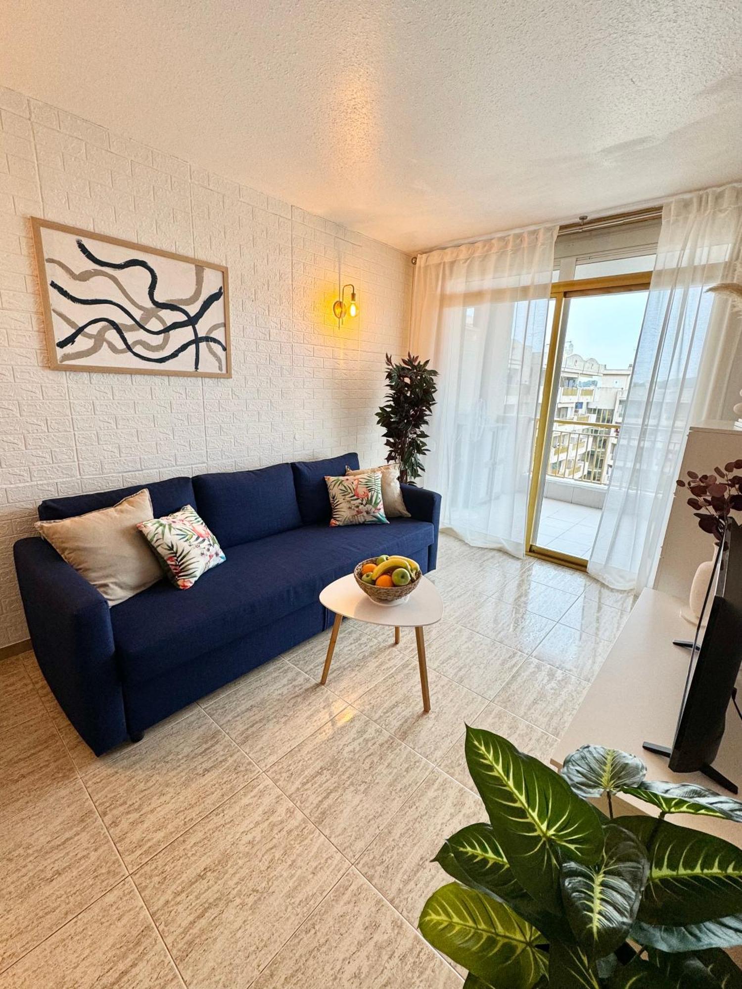 Apartamento Completo Junto A La Playa Салоу Екстериор снимка